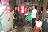Chăm lo hộ cận nghèo
