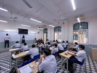 Bình thường mới ở trường THPT Lê Quý Đôn thích ứng an toàn và ôn tập cho học sinh trước kỳ thi học kì 1
