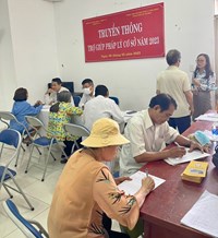 PHÒNG TƯ PHÁP QUẬN 3 PHỐI HỢP TRUYỀN THÔNG VÀ THỰC HIỆN TRỢ GIÚP PHÁP LÝ TẠI ỦY BAN NHÂN DÂN PHƯỜNG 11 – QUẬN 3