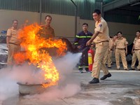 Công an Quận 3 tập huấn nghiệp vụ phòng cháy chữa cháy cho cán bộ chiến sĩ Đội CSGT tuần tra dẫn đoàn – CATP