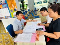 Trường THPT Nguyễn Thị Diệu - Tăng cường tư vấn, định hướng phát triển nghề nghiệp cho học sinh đầu cấp