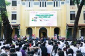 Trường THPT Nguyễn Thị Minh Khai tổ chức chương trình tư vấn hướng nghiệp cho học sinh